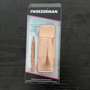 Tweezerman Mini Slant Tweezer - Rose Gold